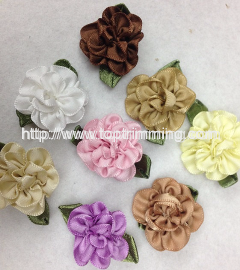 mini flowers for hair